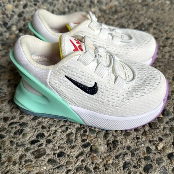 Nike Air Max 270 kids size 5C - Picture 5 of 9